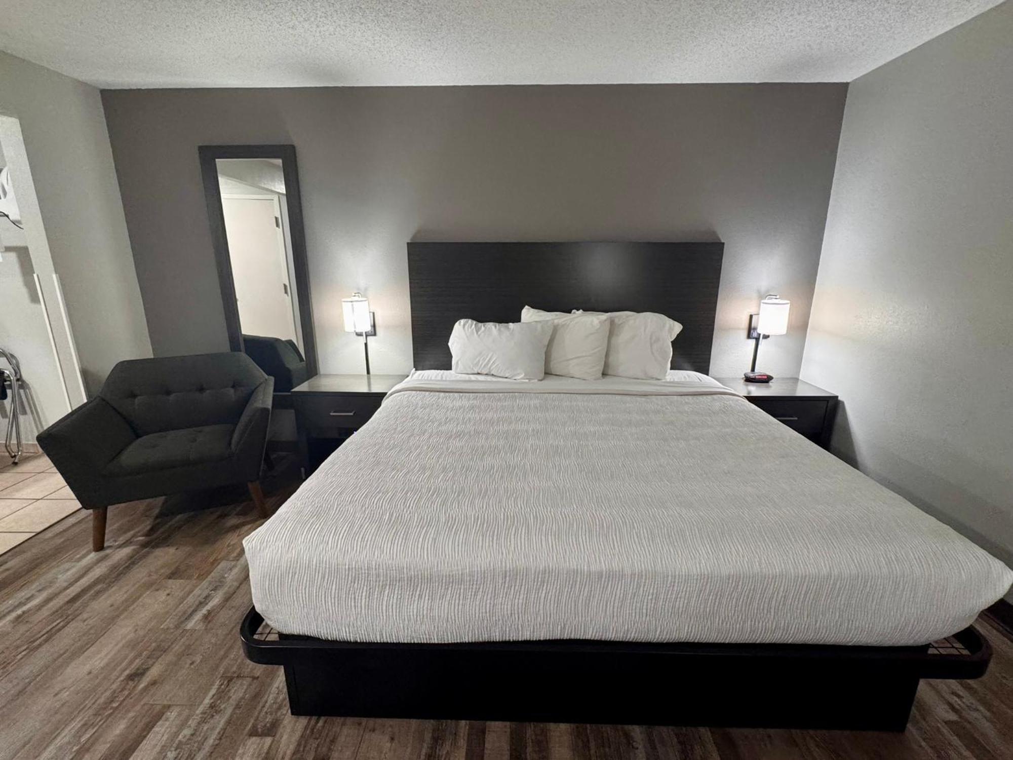 Baymont By Wyndham Great Falls City Center מראה חיצוני תמונה
