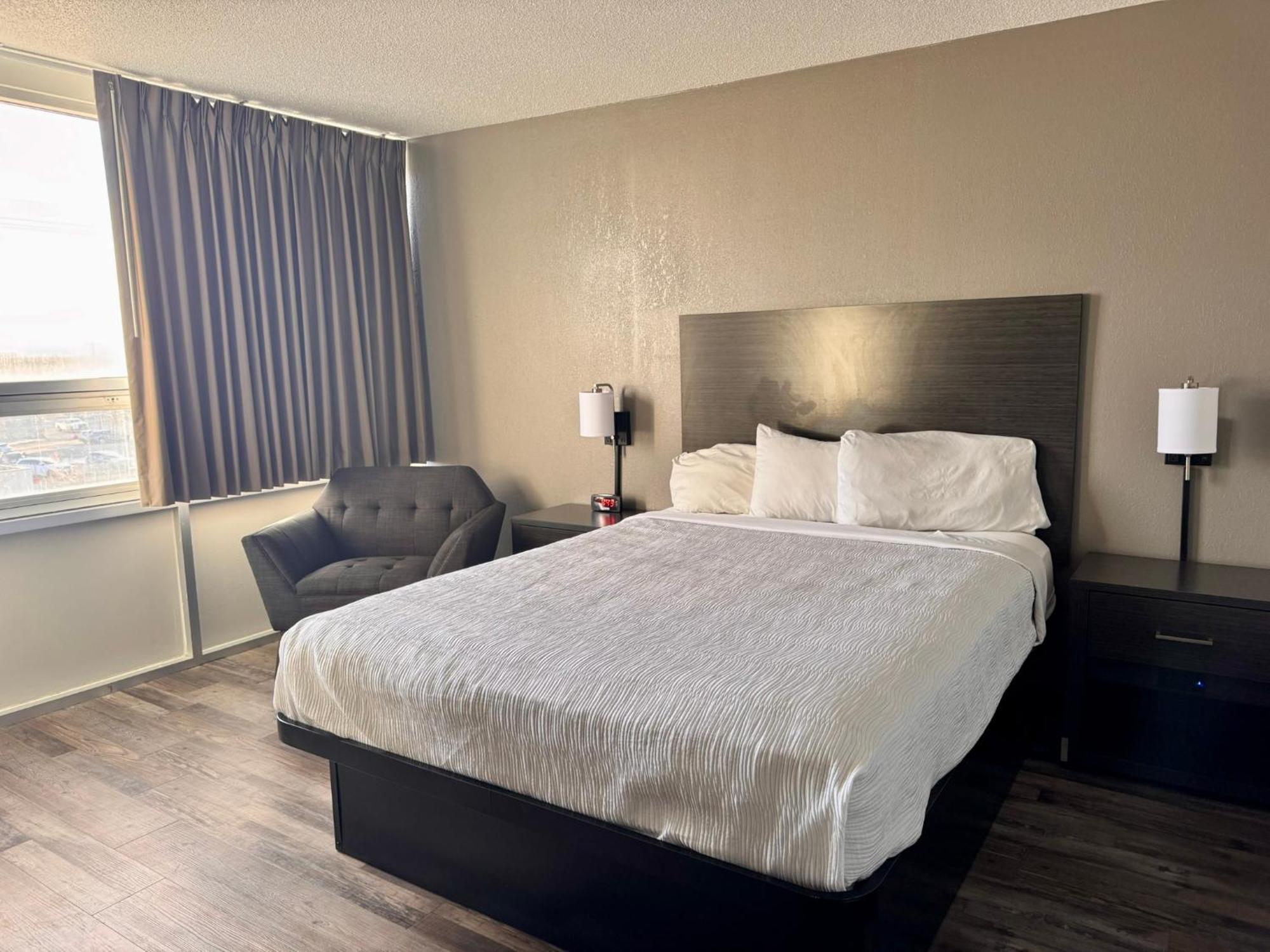 Baymont By Wyndham Great Falls City Center מראה חיצוני תמונה