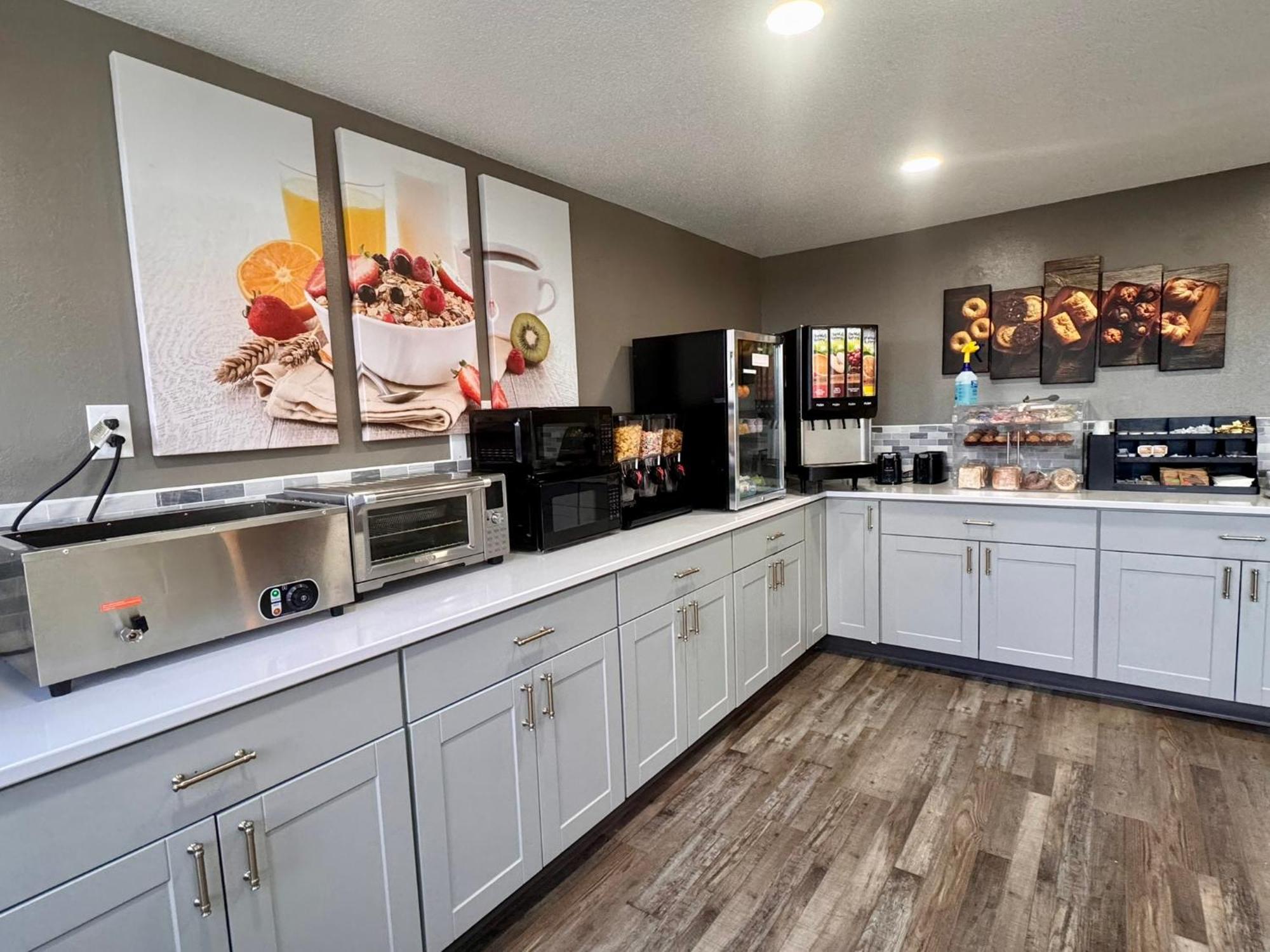 Baymont By Wyndham Great Falls City Center מראה חיצוני תמונה