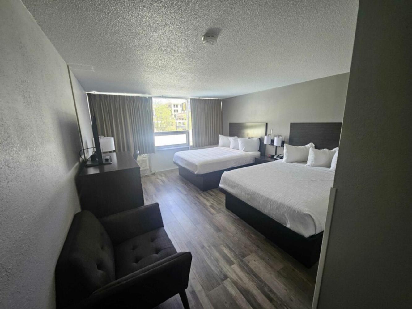 Baymont By Wyndham Great Falls City Center מראה חיצוני תמונה
